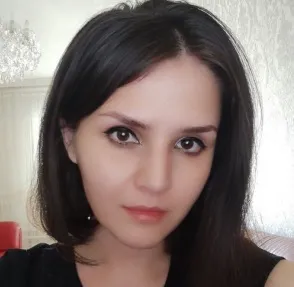 Лейли Ч.